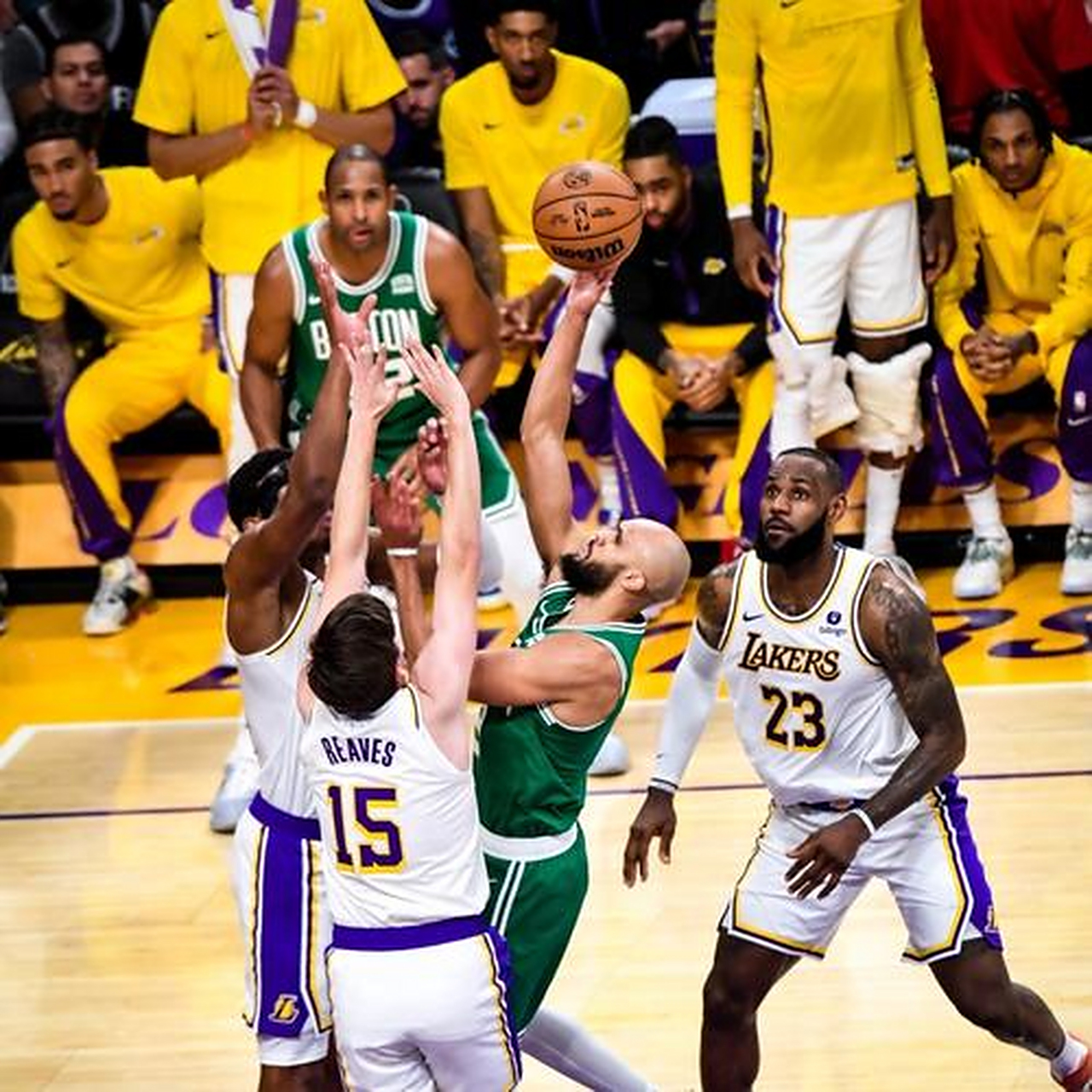 包含社区盾国际比赛日走向成谜，印第安纳步行者造点机会，目标明确，轮换策略成焦点的词条