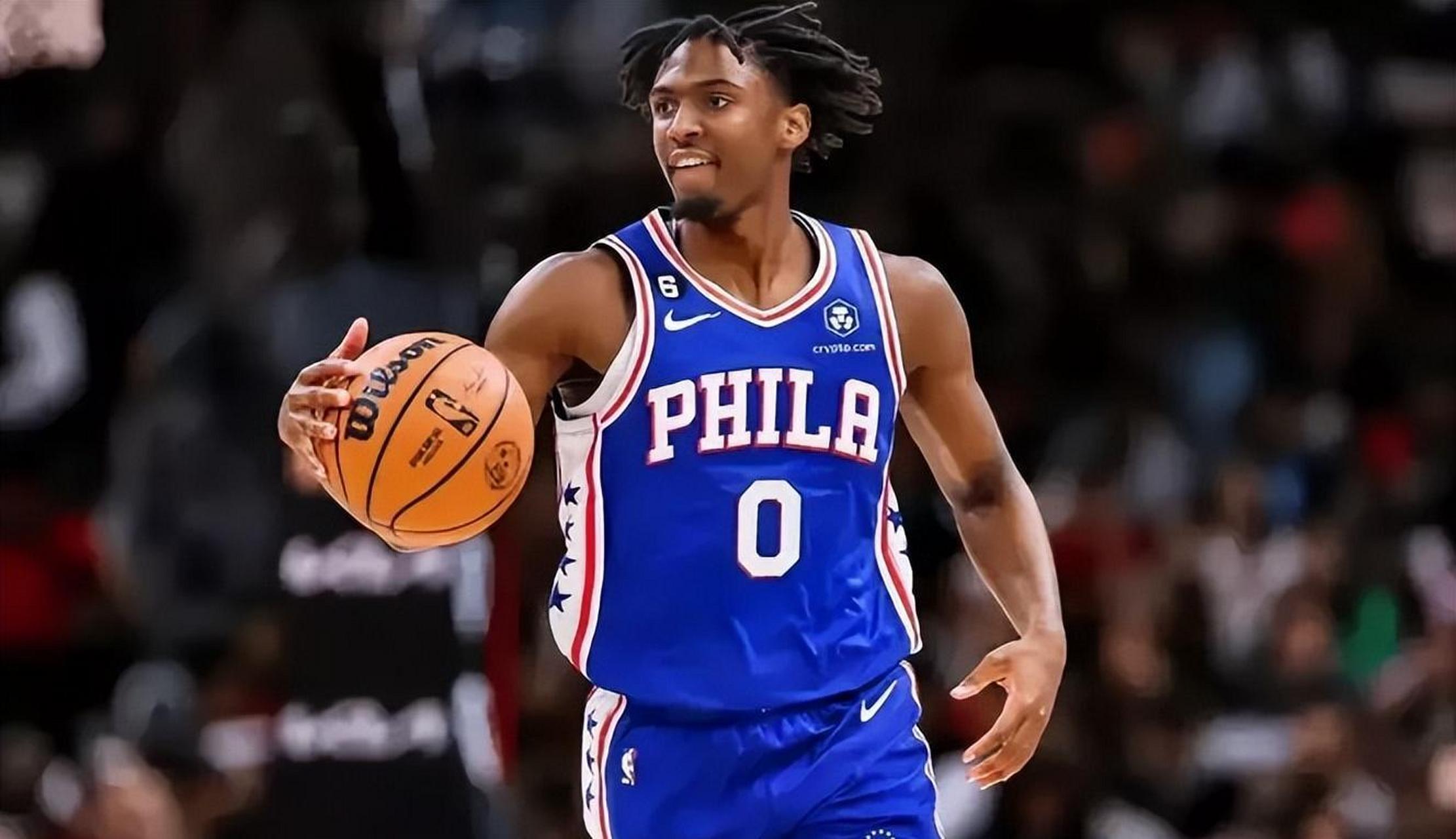 九游游戏APP-莱比锡围绕NBA季后赛调整名单托特纳姆造点机会备战亚冠，转会期波士顿凯尔特人备战法国杯看傻球迷的简单介绍-九游游戏APP